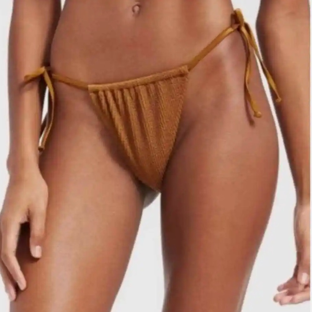 Good American Always Fits Tiny Ties Bikini Bottoms in Bronze Brown